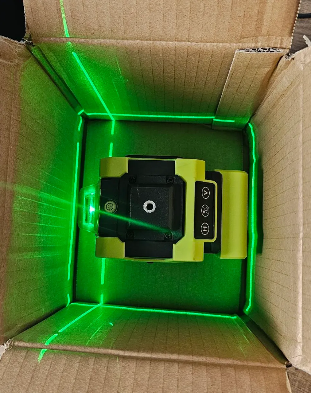 Nível a Laser 8 Linhas + Trena Laser 40M