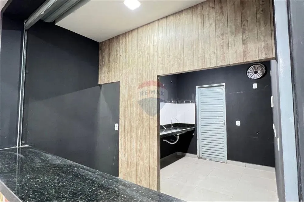 ALUGA-SE PONTO COMERCIAL NO FOOD PARK TEXAS