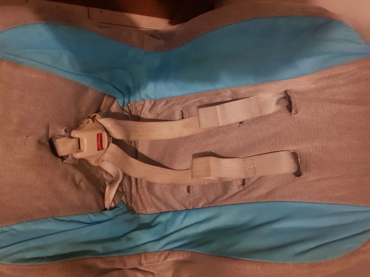 Cadeira Infantil com Cinto de Segurança - Foto 2