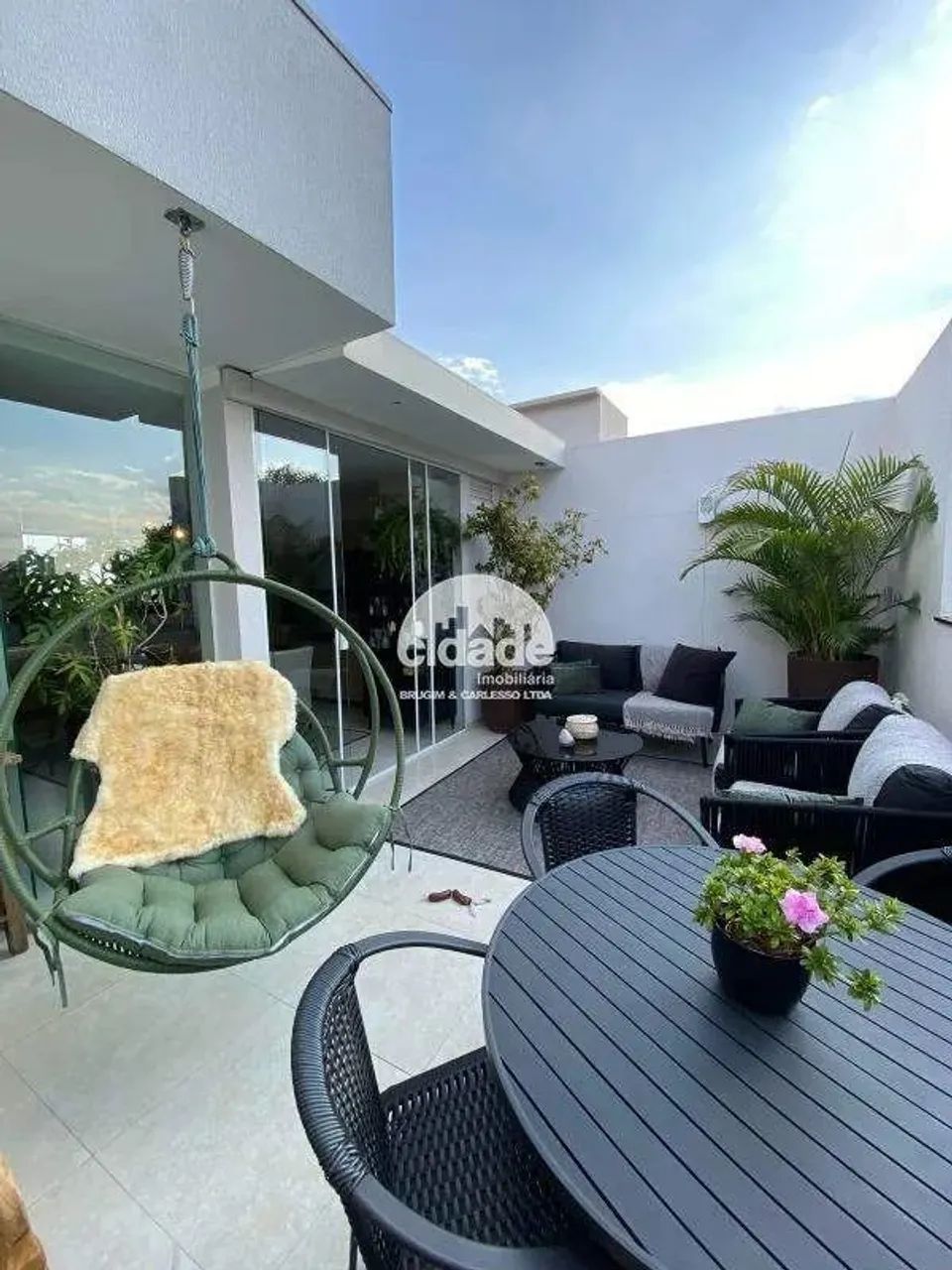 Lindíssimo Triplex em Localização Privilegiada- Centro- Cascavel-PR - Foto 2