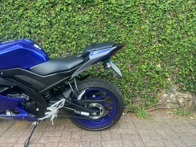 YZF R15 2024 - Foto 4