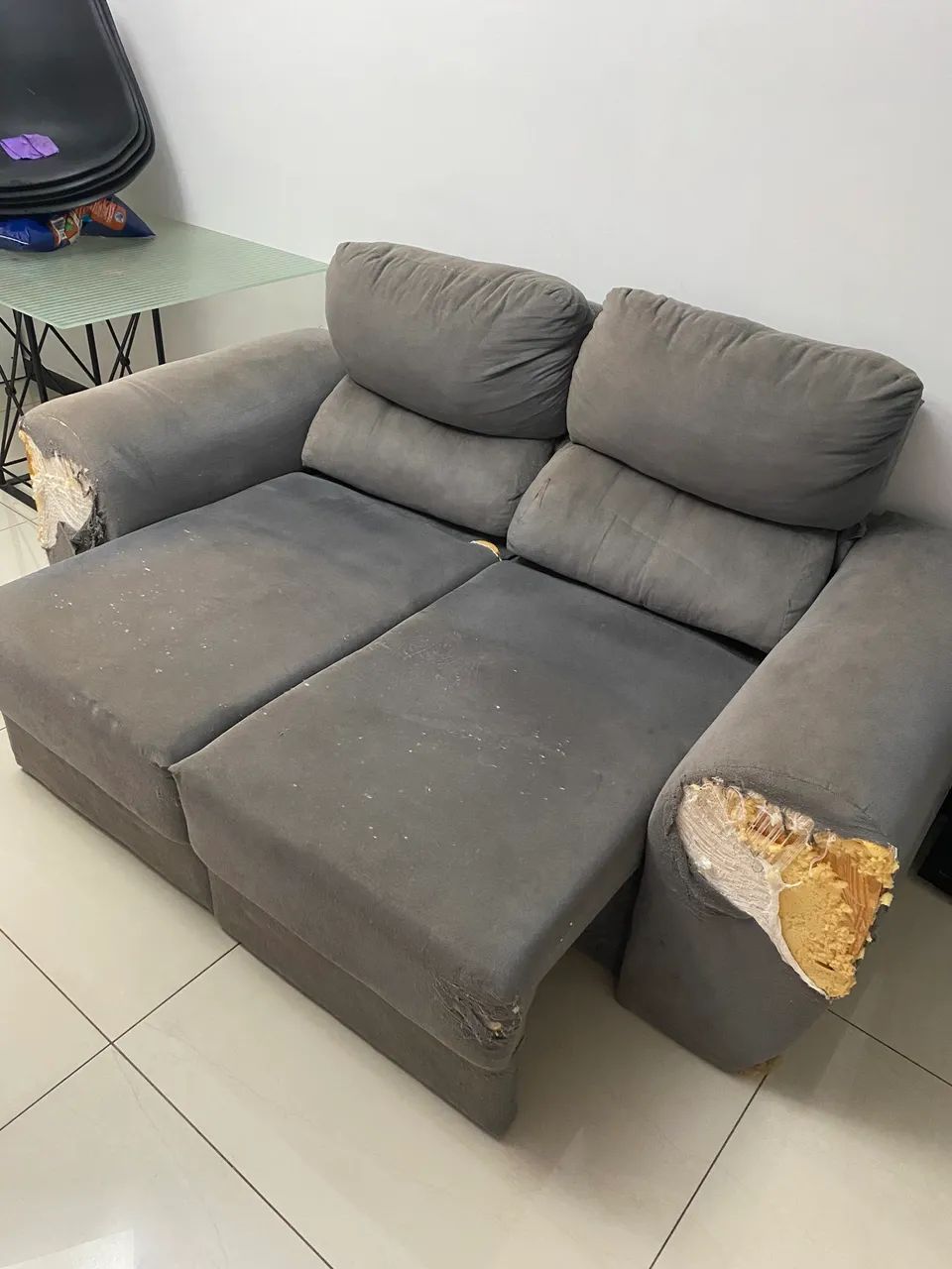 DOAÇÃO SOFÁ64316916817537123