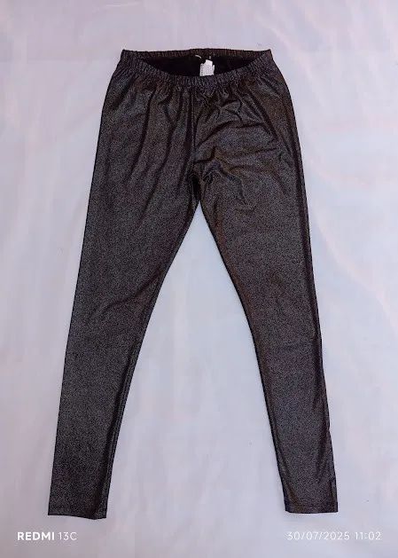 Calça Brilhosa Marisa - Foto 3