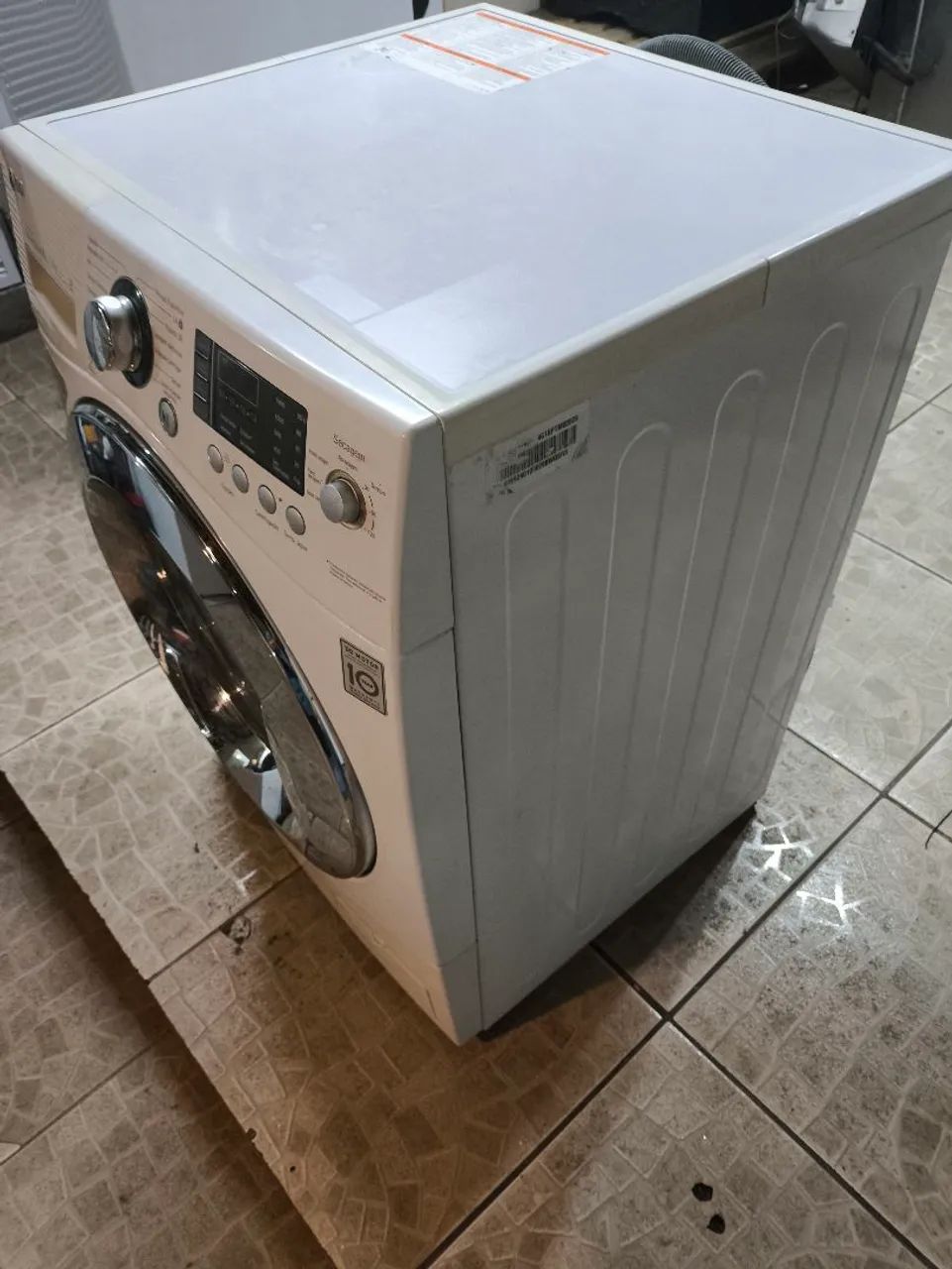 Lava e seca LG64307579707010122