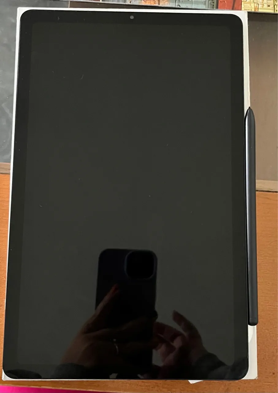 Tablet Samsung Galaxy Tab S6 Lite (64GB) + Acessórios