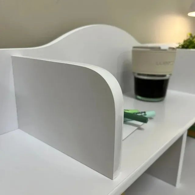 "Elegância Retrô em Oferta: Escrivaninha Sofia com Nichos, 100% MDF" - Foto 5