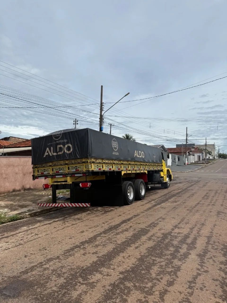 Mercedes L-1620 3 Eixos Diesel - Foto 4