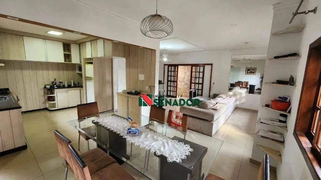 Linda Casa com 3 dormitórios à venda, 171 m² por R$ 690.000 - Gayon - Londrina/PR - Foto 4