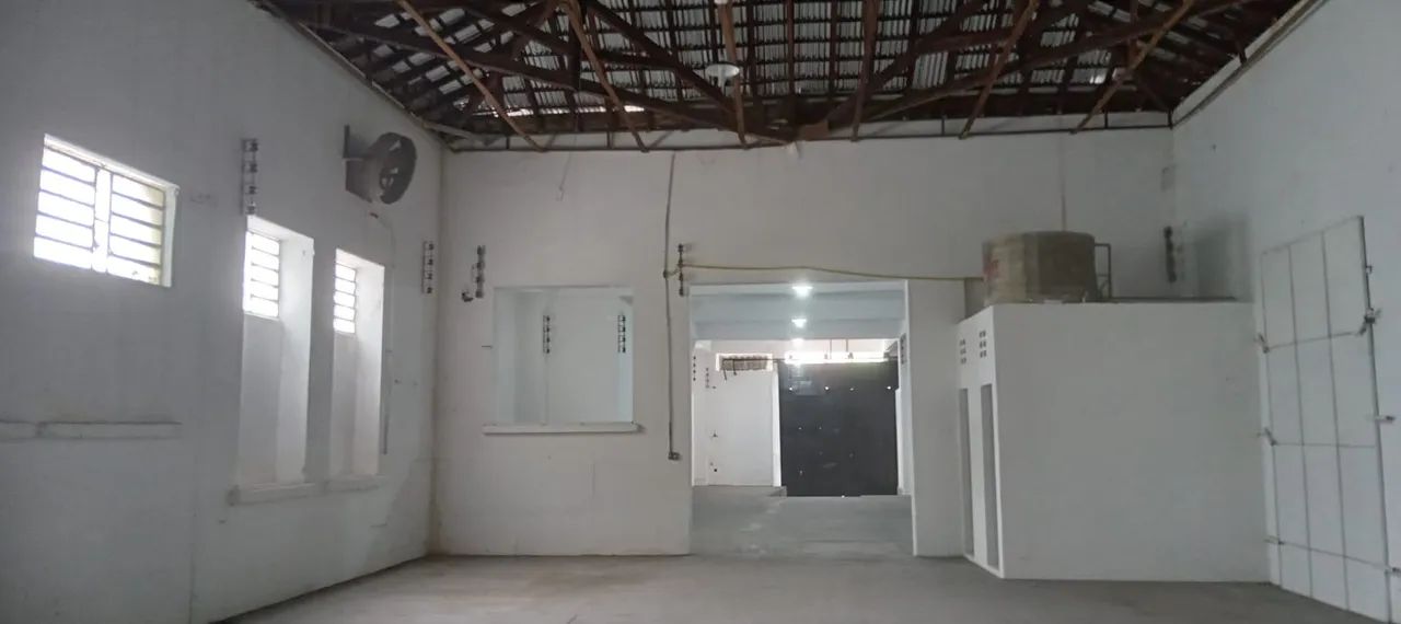 Aluga-se 600 m²  na Cachoeirinha próx. Porto Chibatão! - Foto 3