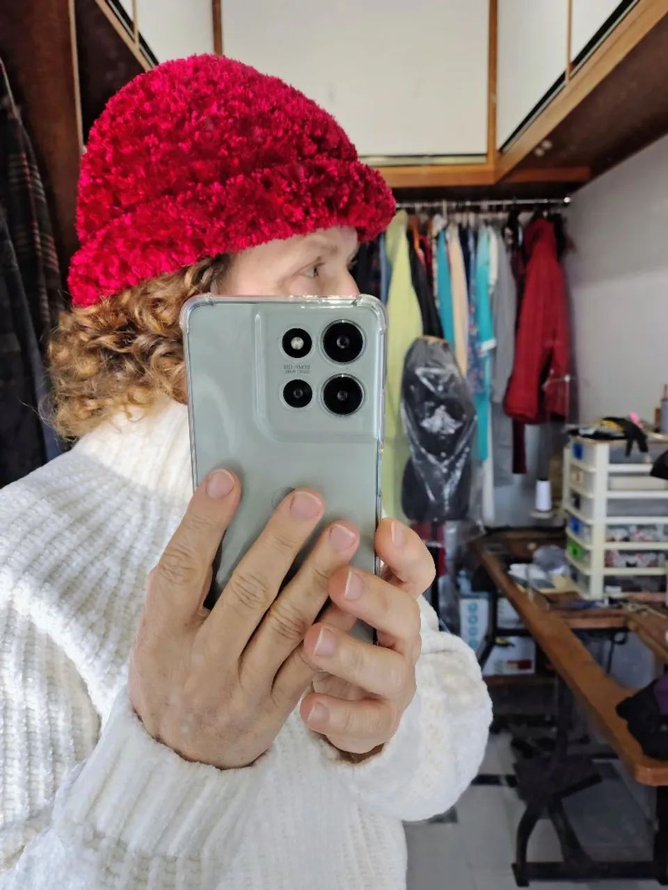 Gorro de lã de crochê artesanal - Foto 2