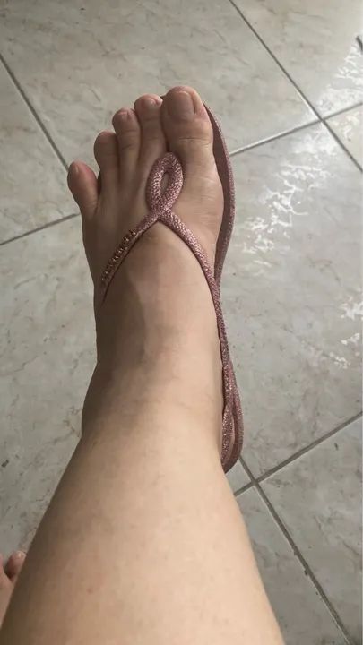 Sandália havaiana com glitter - Foto 3