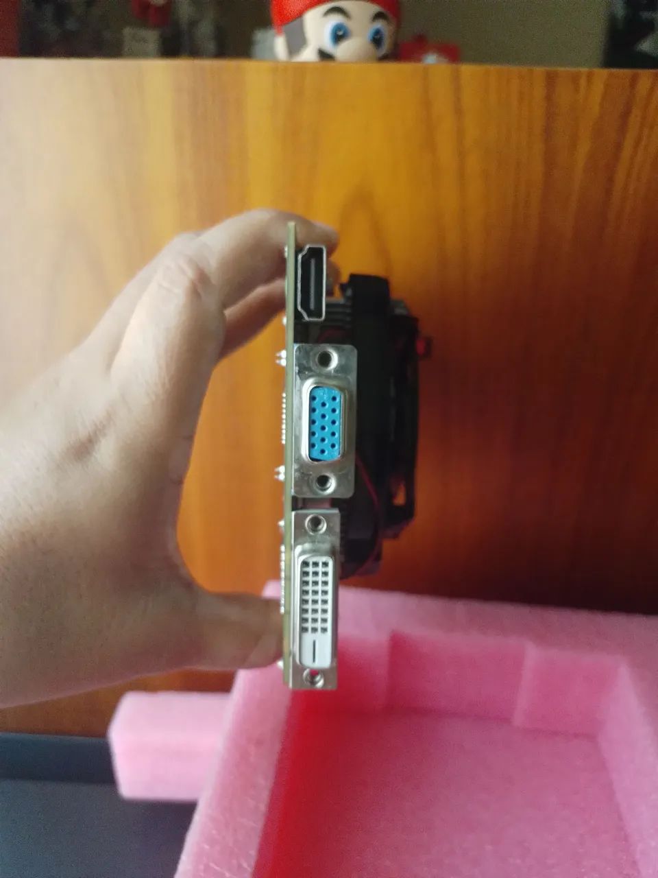 Plc. de Vídeo Hd6570 4gb - Foto 3