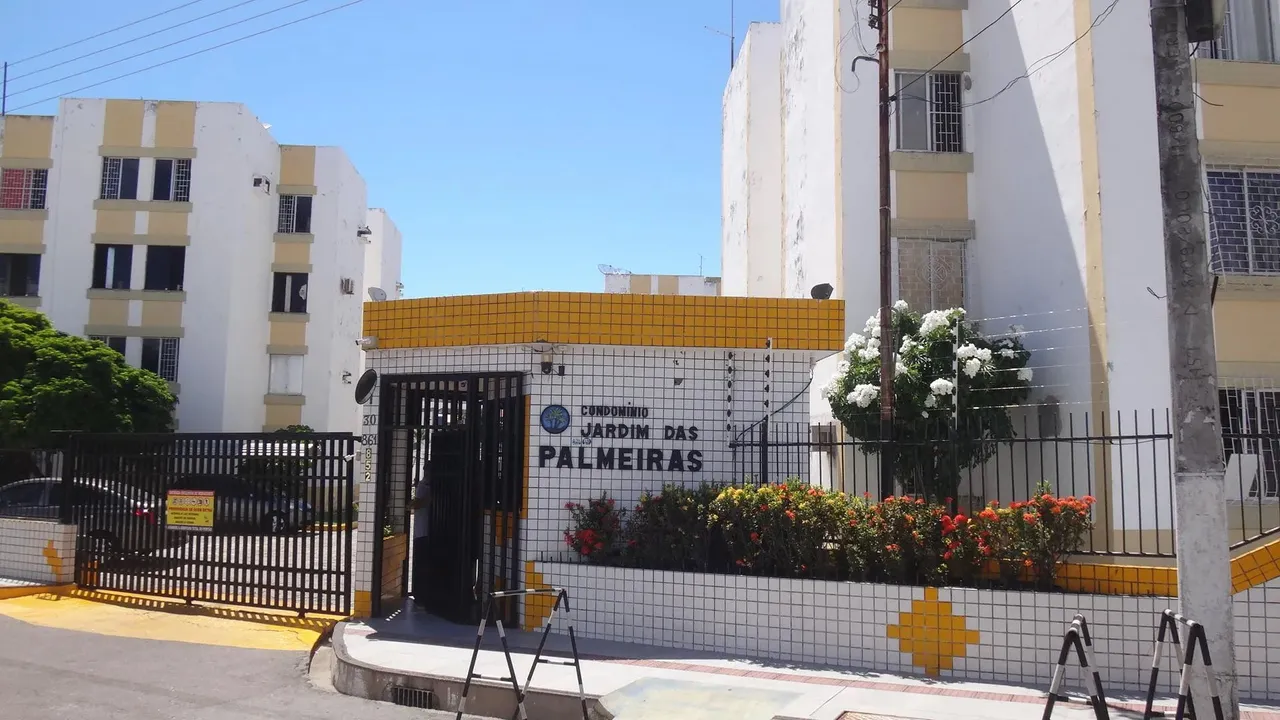Apartamento com 3 dormitórios para alugar, 75 m² - Luzia - Aracaju/SE