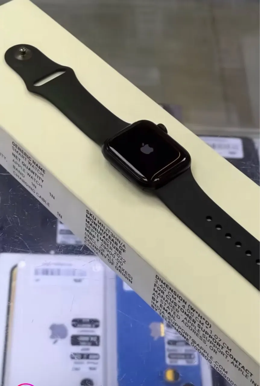 Apple Watch Preto SE 2º Geração 40 mm