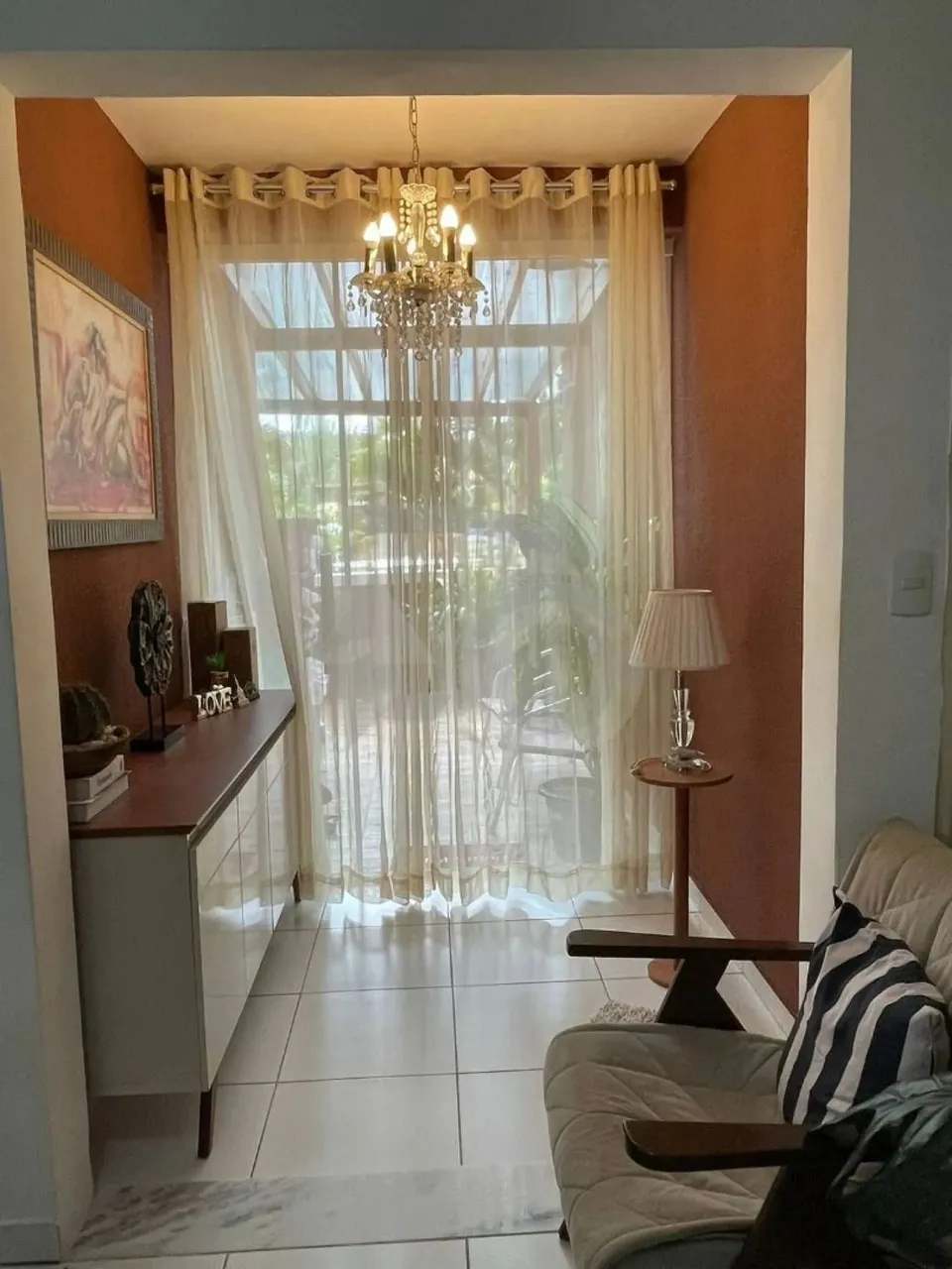 Apartamento no Condomínio Recanto dos Coqueiros com 3 Quartos, Varanda, Garagem e Lazer