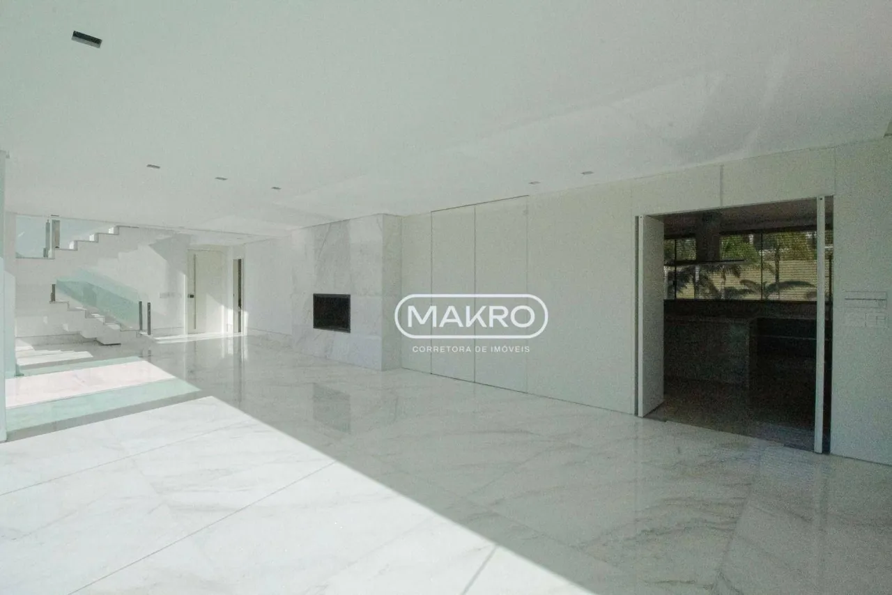 Cobertura com 4 dormitórios à venda, 380 m² por R$ 5.500.000,00 - Vale dos Cristais - Nova
