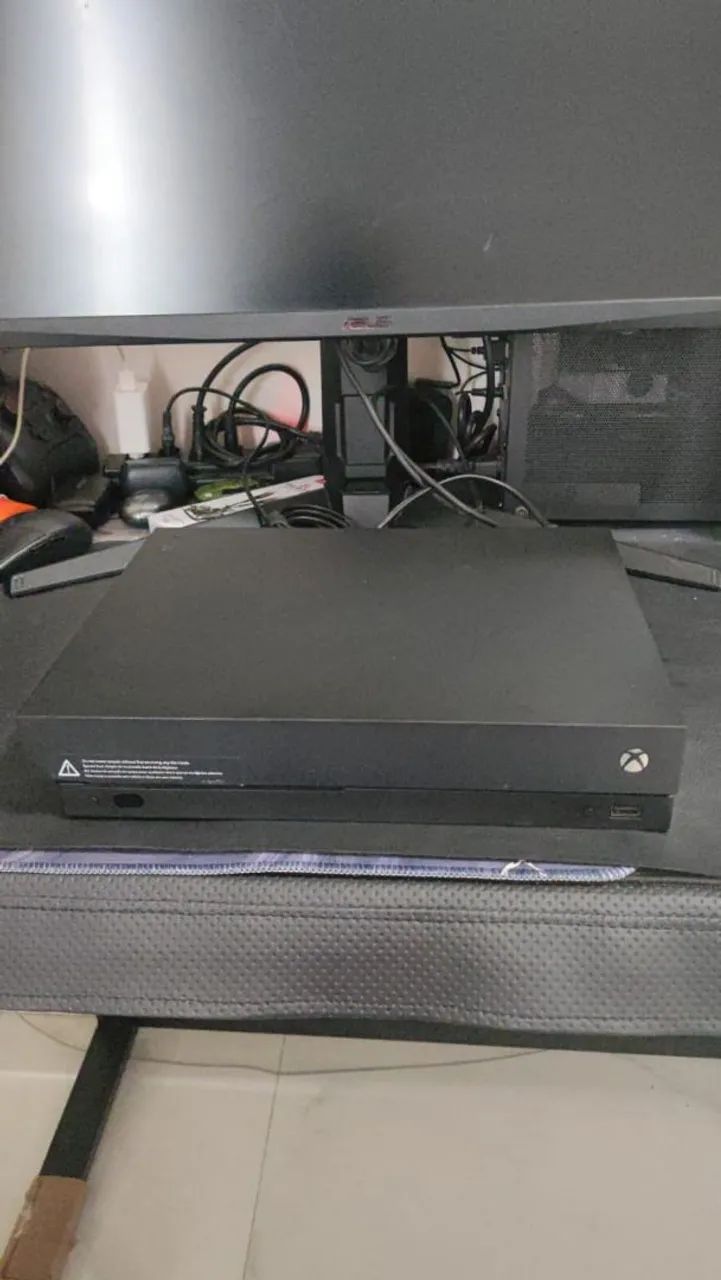 XBOX ONE X