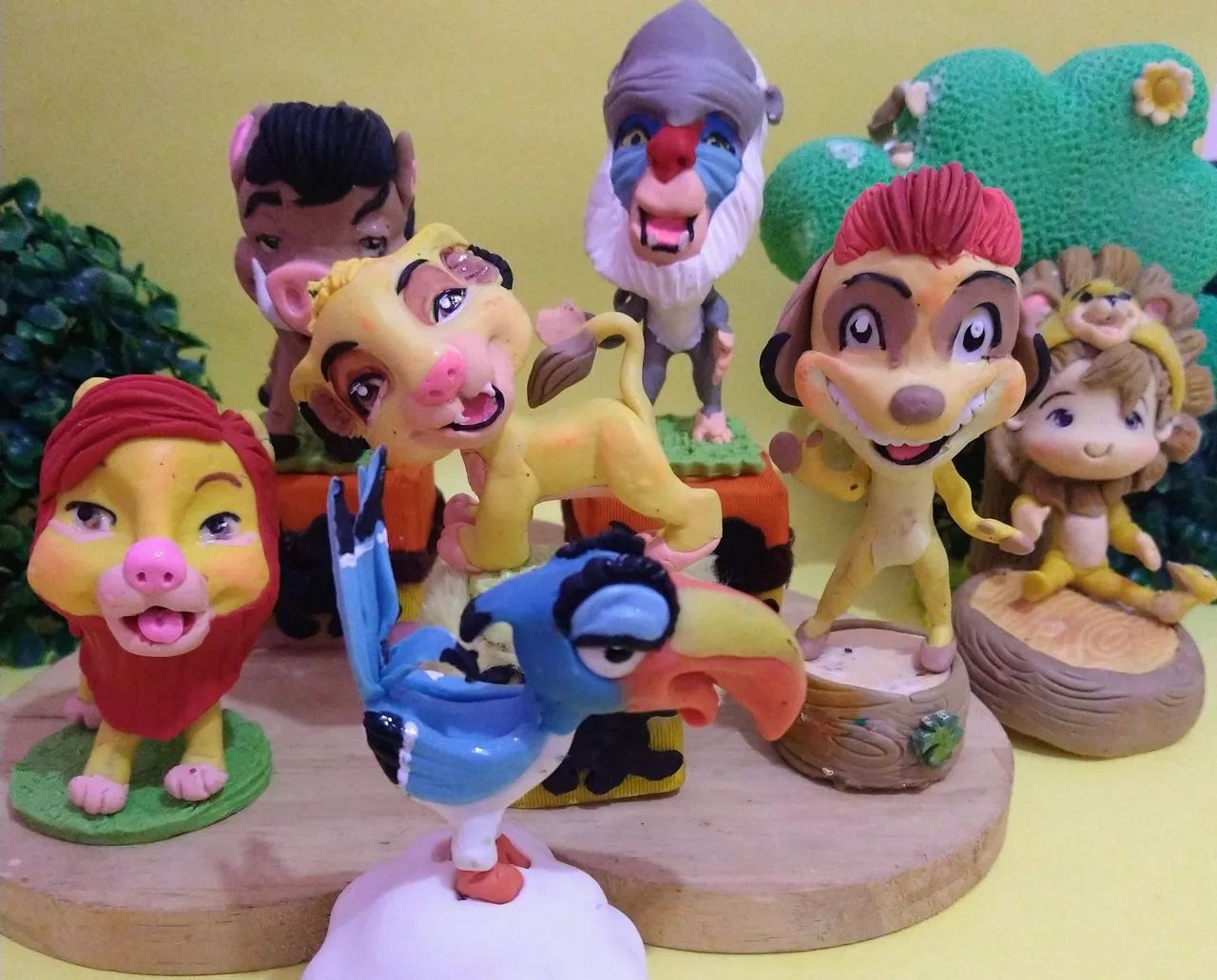 Topo de bolo,velas, lembrancinhas e apliques 