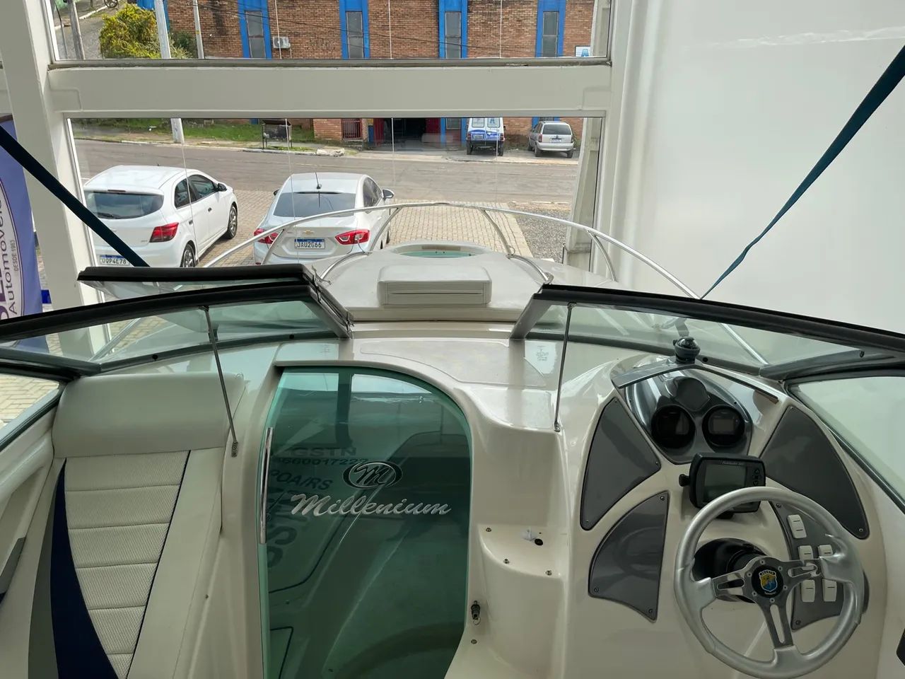 Lancha Millenium 240 - motor Yamaha 150 4T - Foto 11