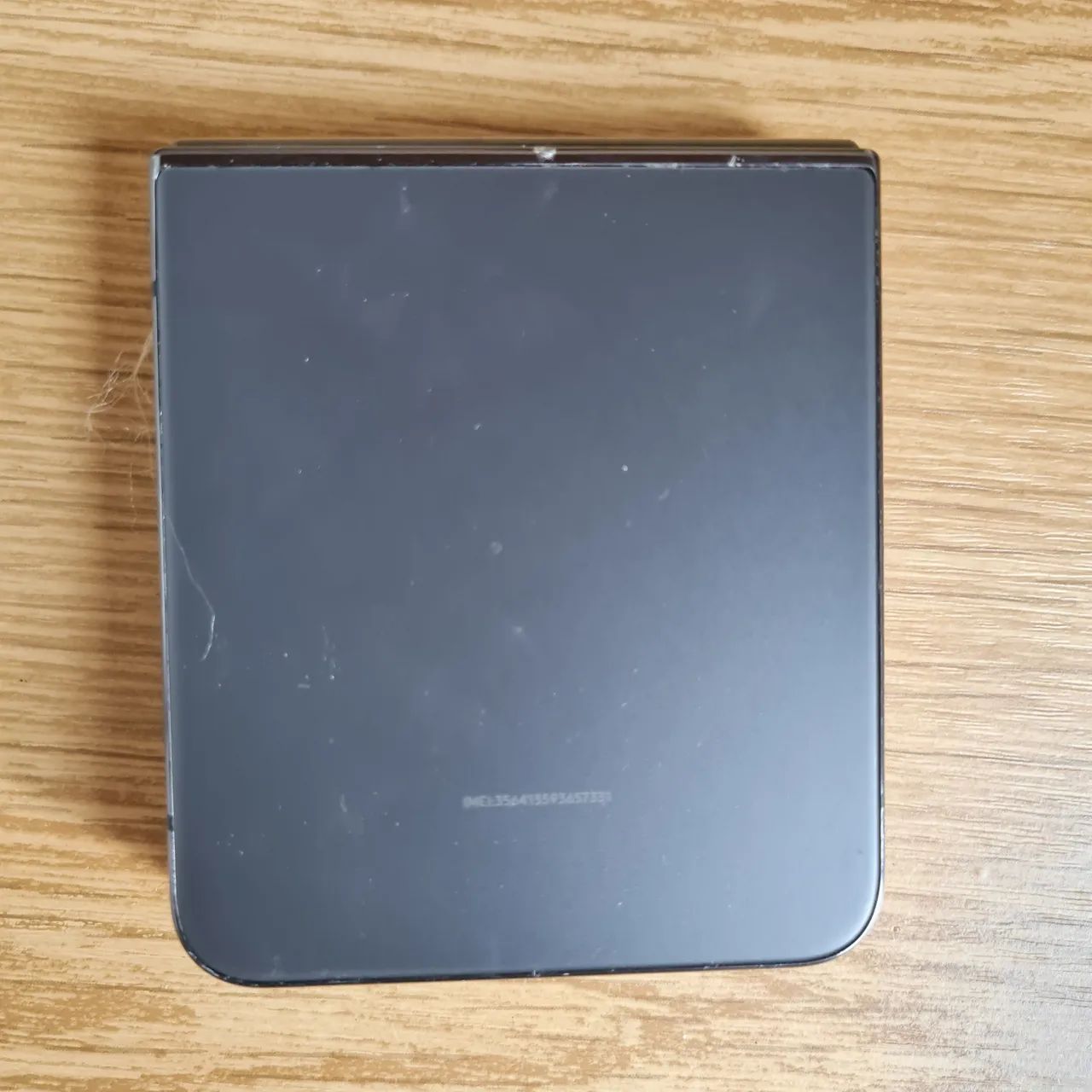 Samsung Galaxy Z Flip 4 (com tela, retirada de peça)<br>quebrada, para retirada de peças. - Foto 4