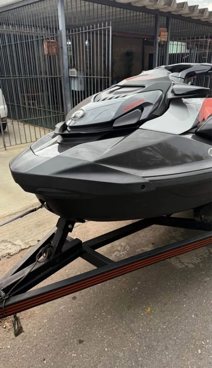 JET SKI SEA DOO GTI SE 170  - Foto 3