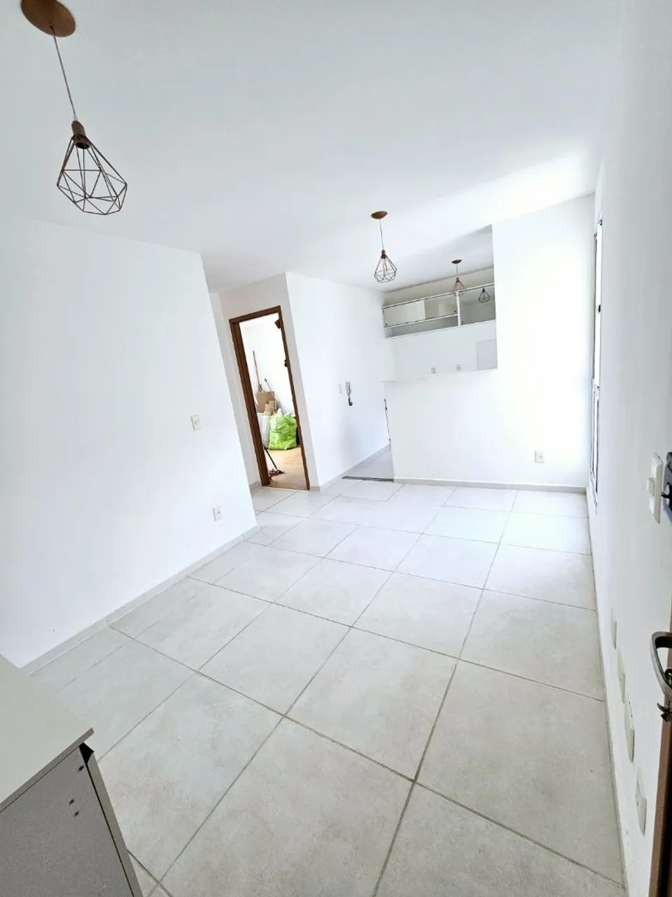 OPORTUNIDADE. Apt Costa da Luz, 2qts, novo, em frente ao shopping Pátio.