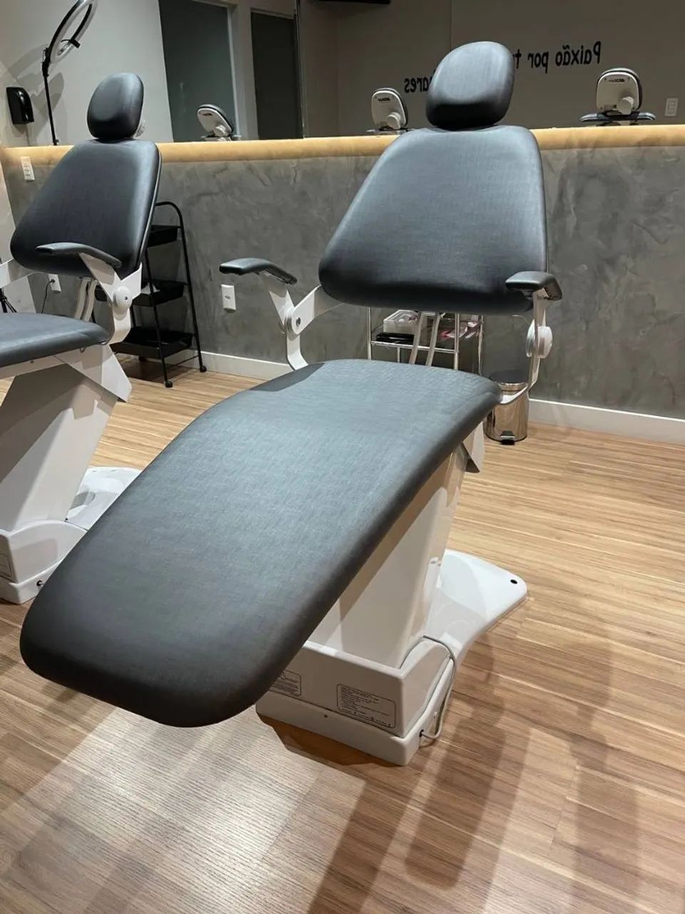 Electric Dental Office Chair - Lead - Estofadar