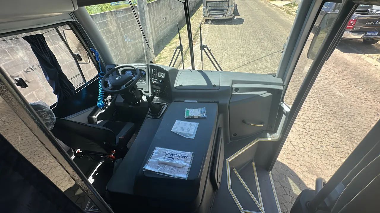 Ônibus com ar condicionado  - Foto 11