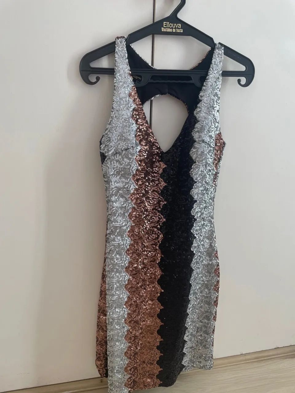 Vestido bordado mix cores