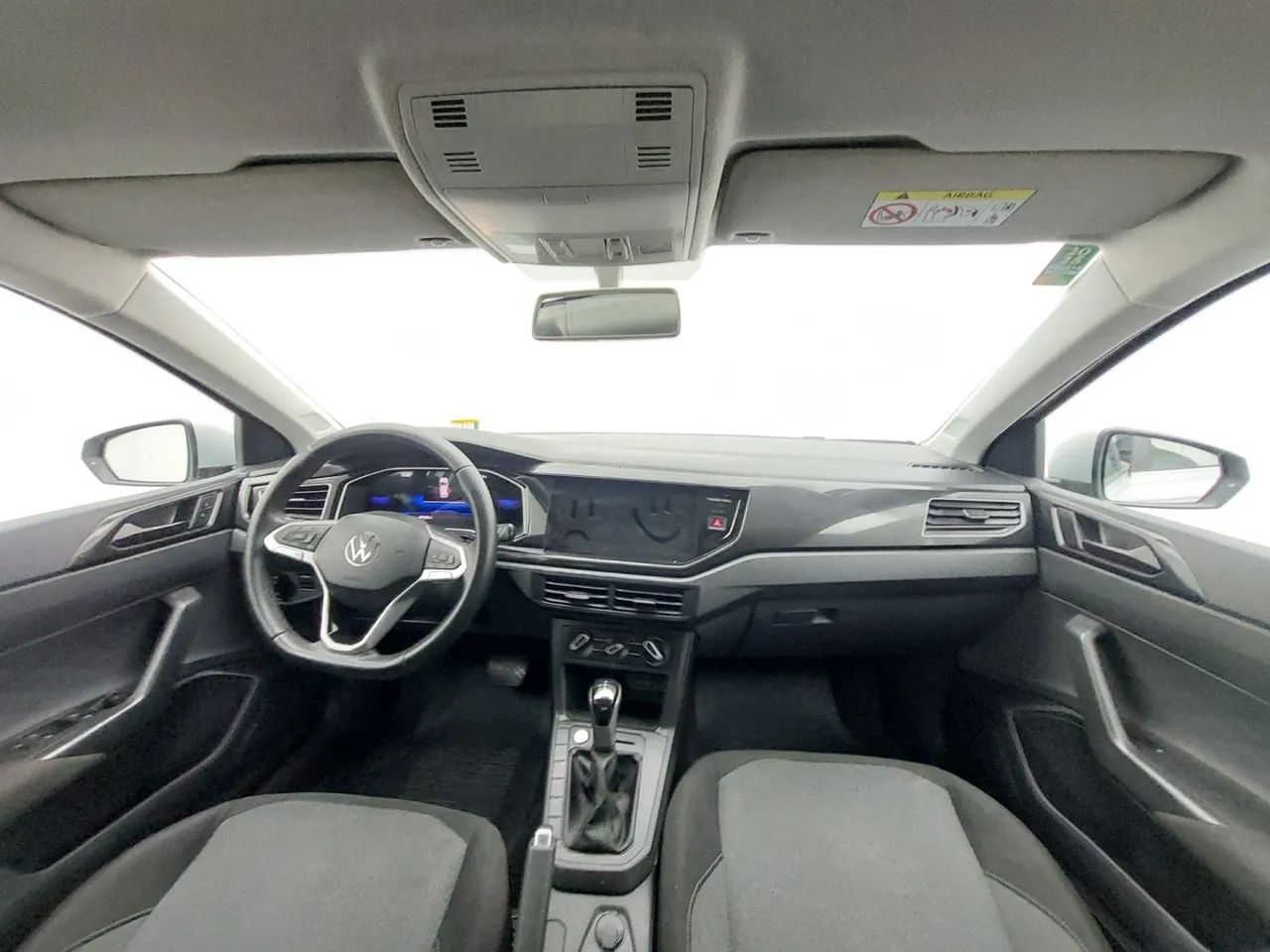 Volkswagen Polo Comfortline TSI 1.0 Flex 12V Aut., foto 15 de 18