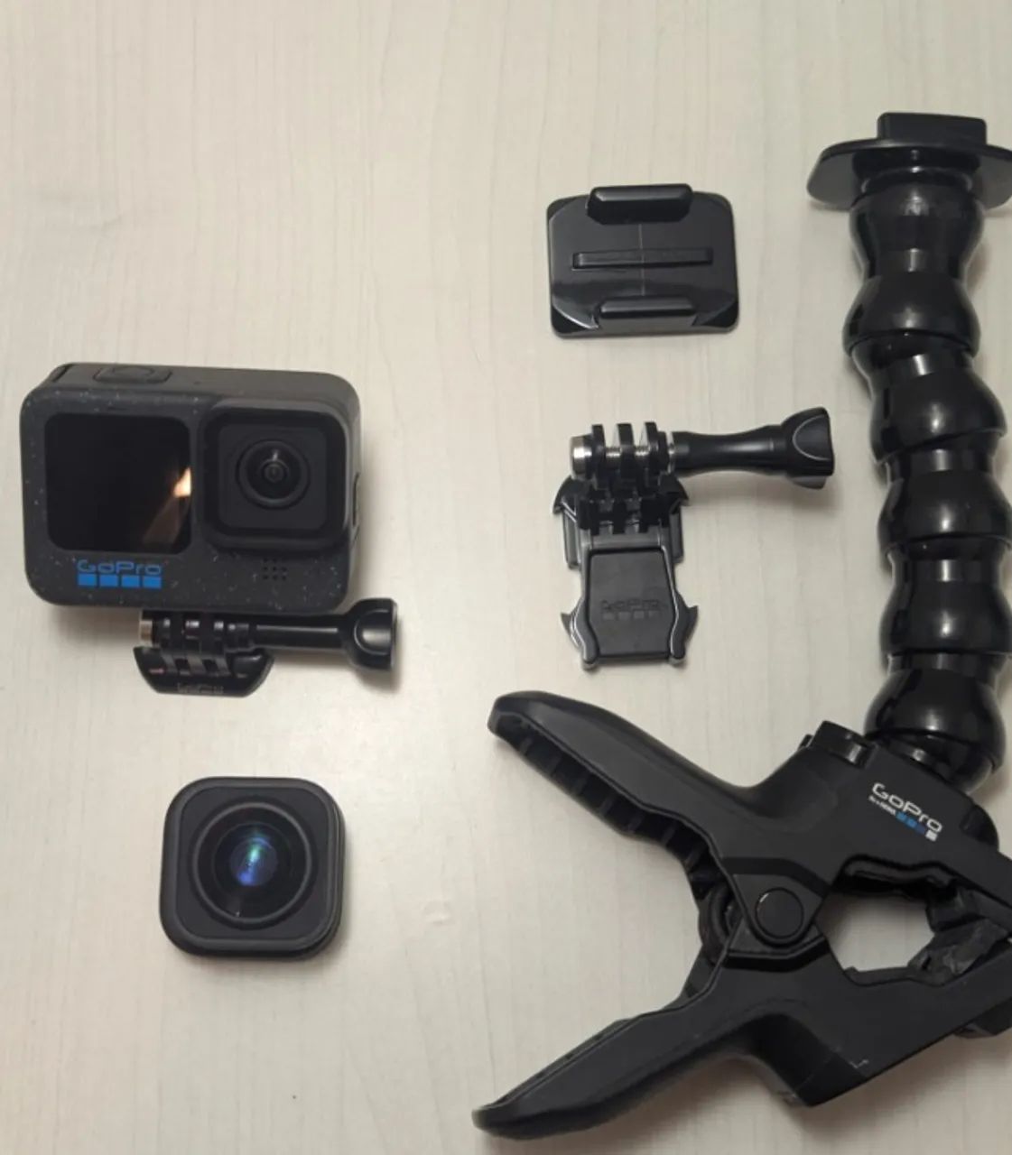 Câmera GoPro Hero12 Black + Lente GoPro Max 2.0 - Foto 2