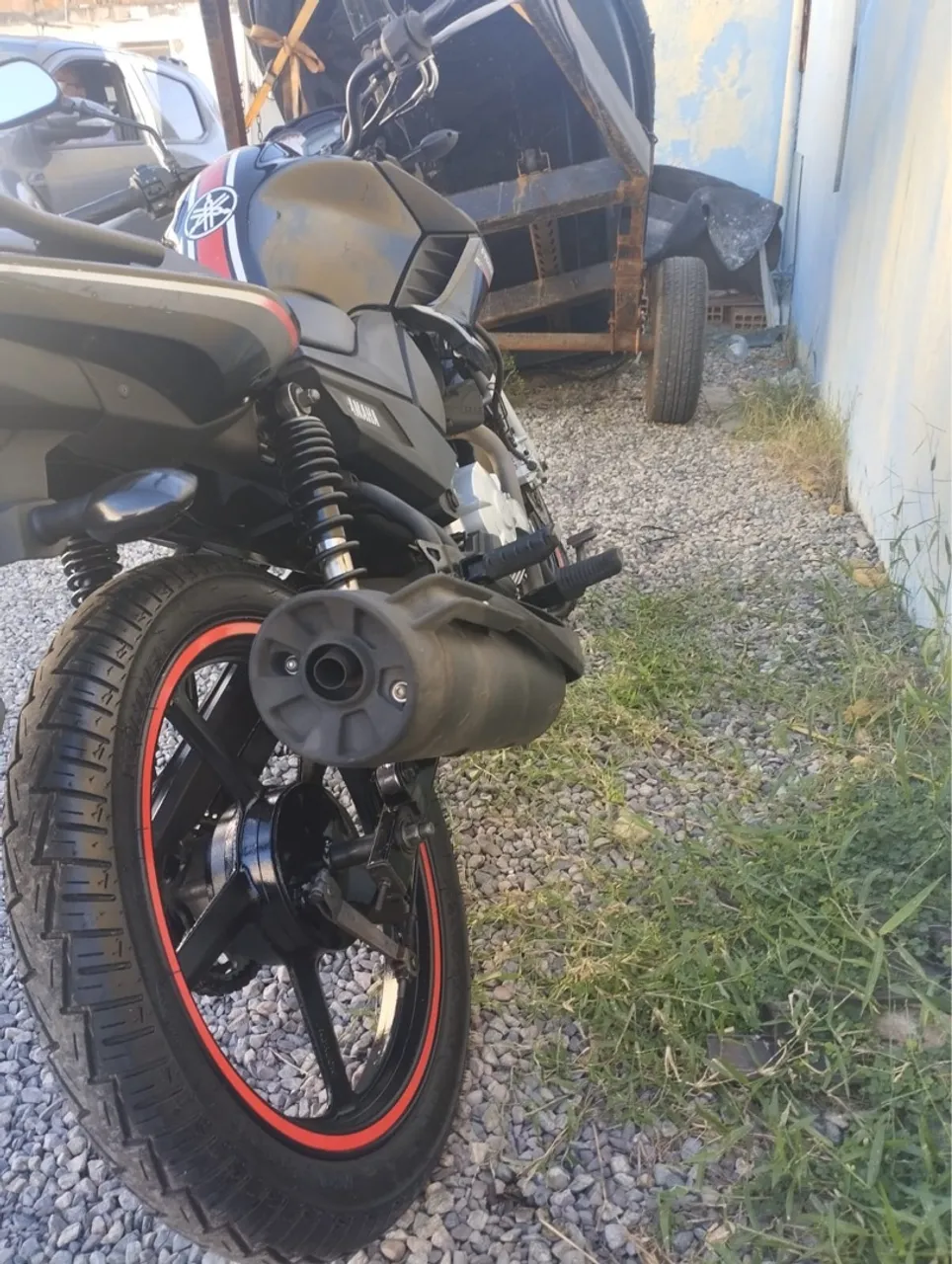 Moto FAZER