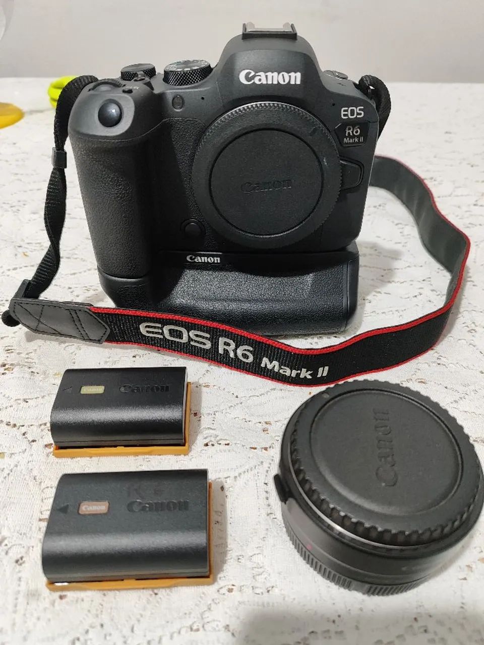 Câmera Canon com Grip e Bateria Extra - Foto 4