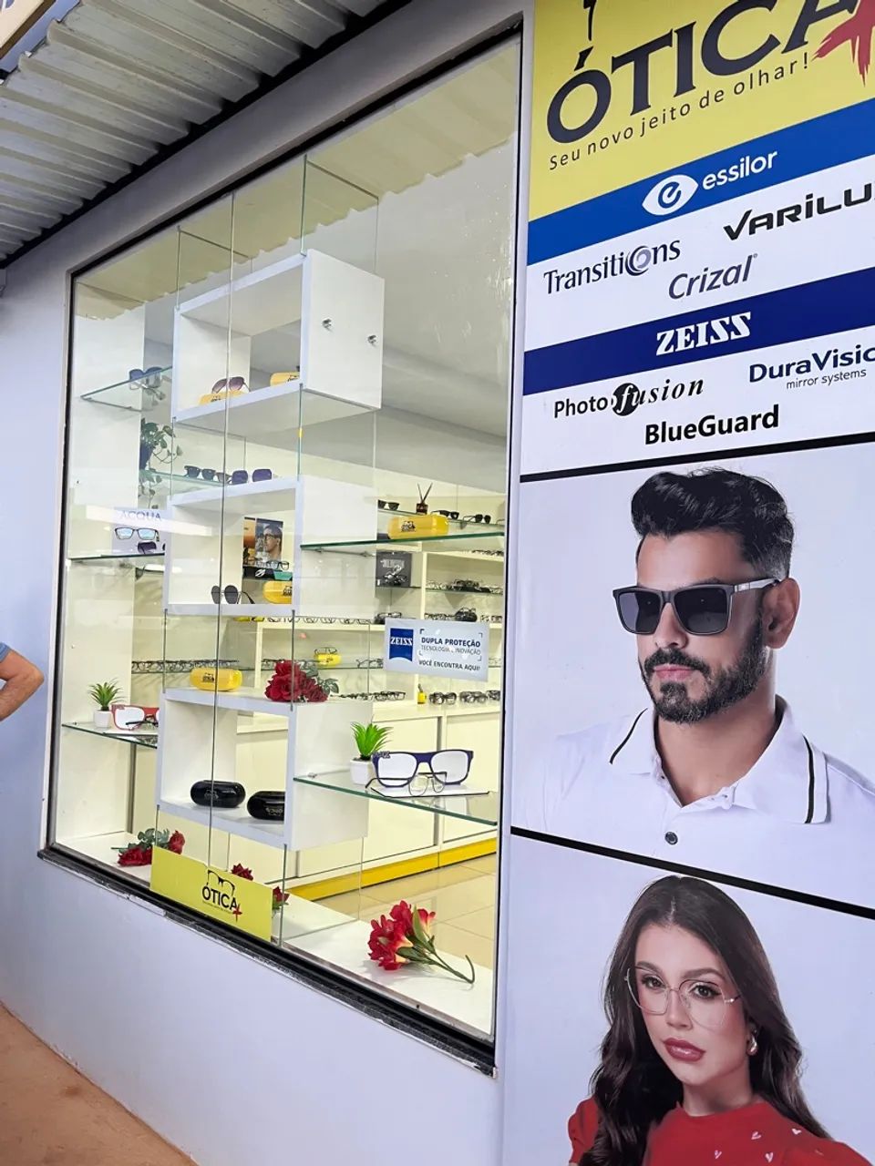Vitrine Ótica em ótimo estado - Foto 3