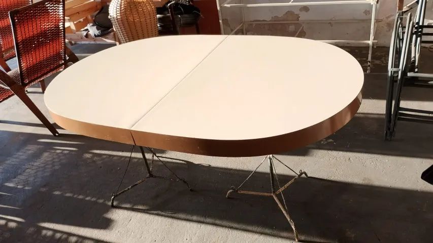 Mesa de Jantar - formica -1,50 X 0,90 