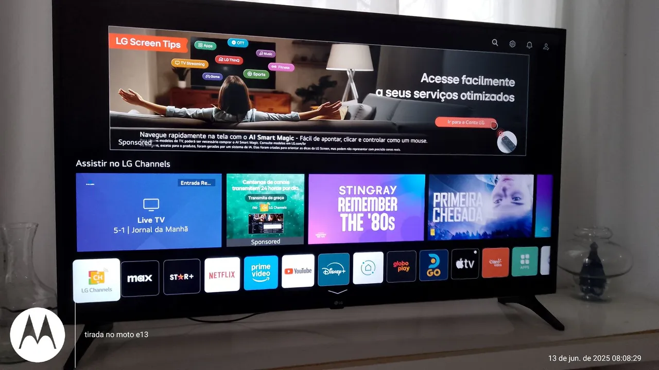 Smart TV LG - Tela Impecável e Recursos Incríveis!