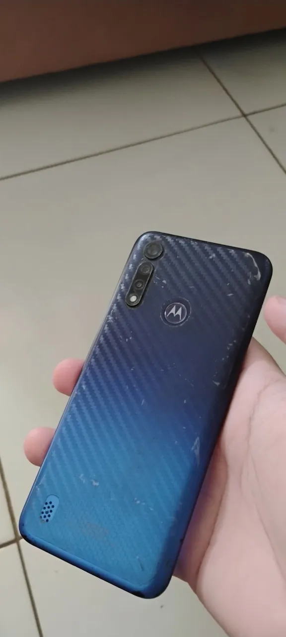 Moto G8 Power Lite