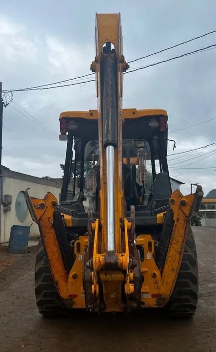 RETROESCAVADEIRA JCB 3CX 2018 - Foto 6