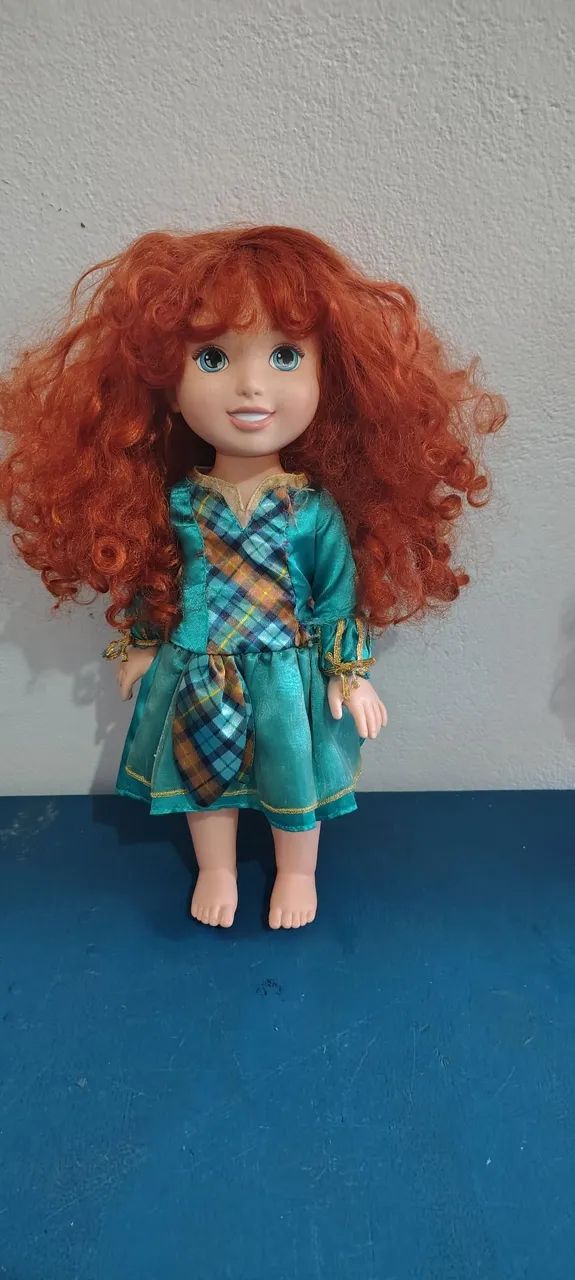 Boneca princesa Disney merida linda 