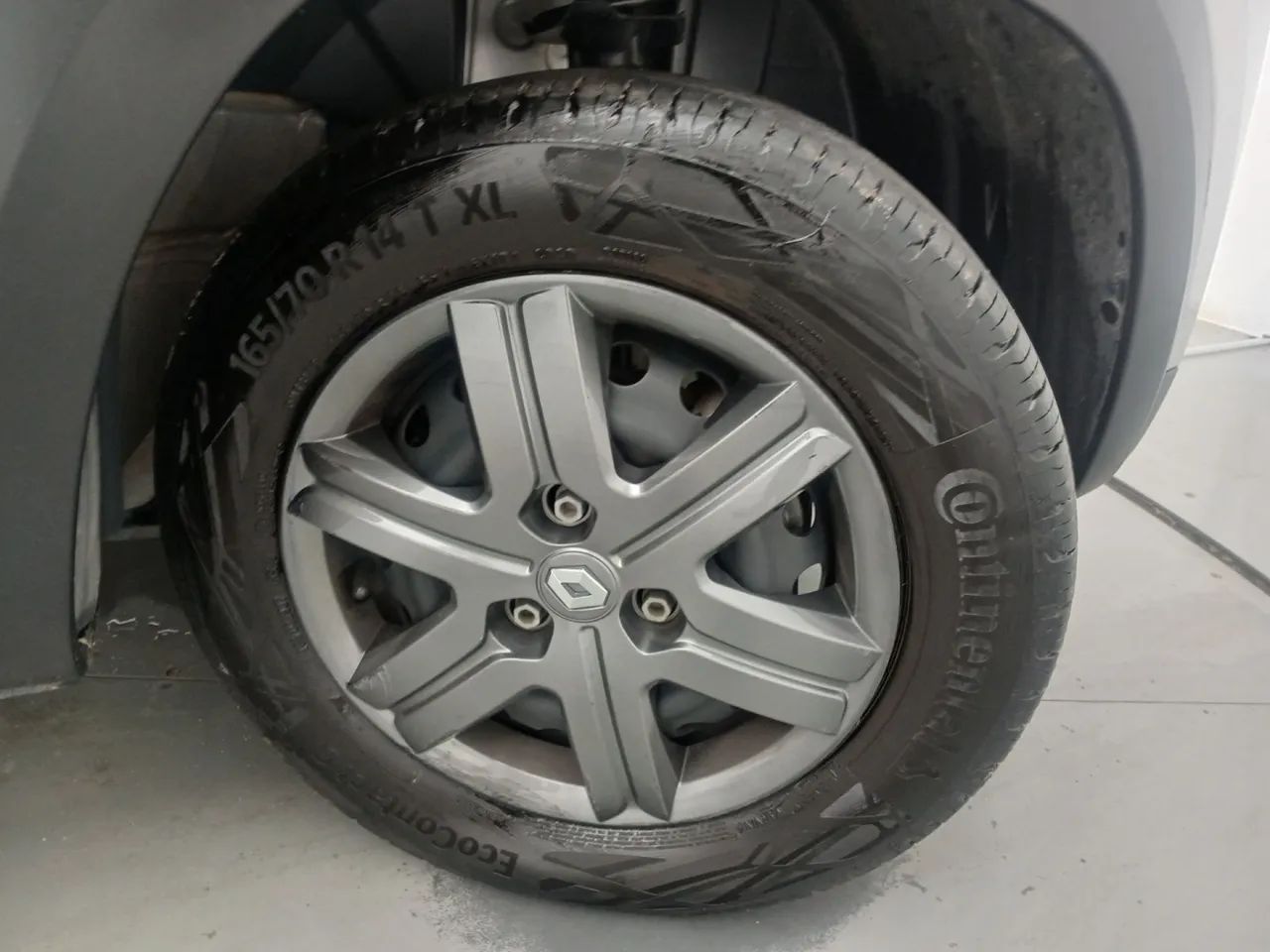 Renault Kwid 1.0 Zen, foto 13 de 18
