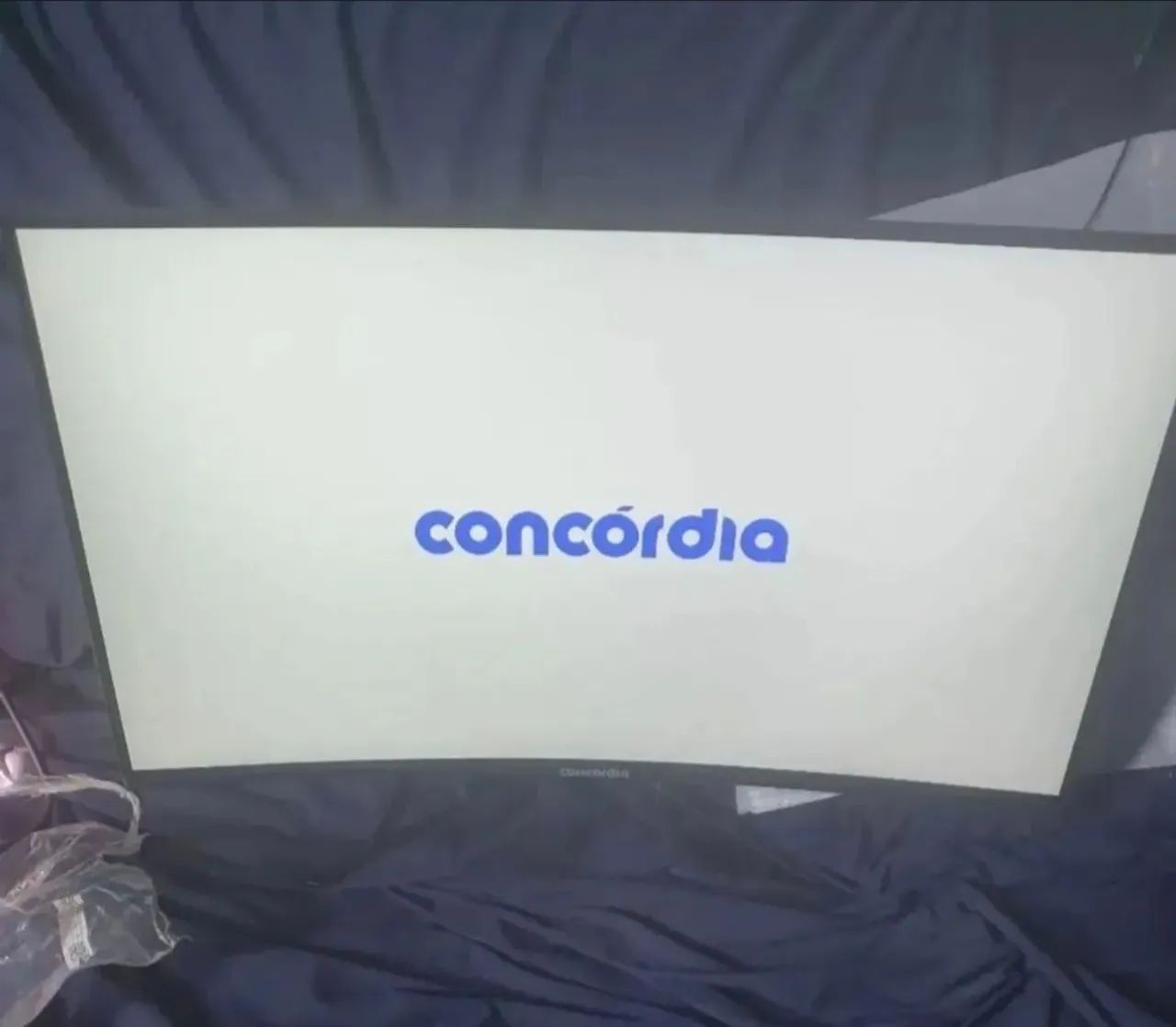 Monitor Concordia curvo 