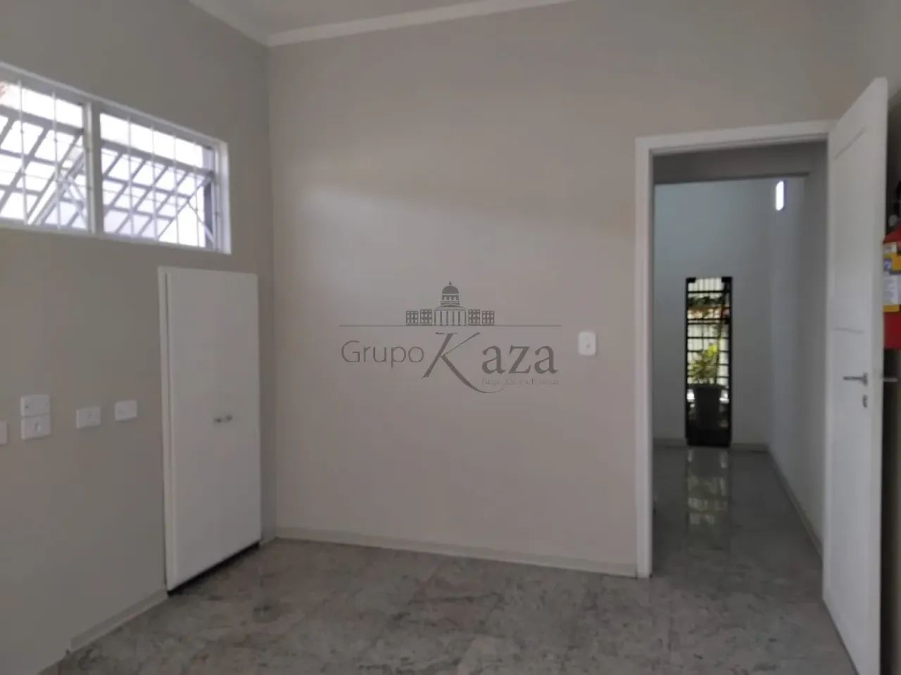 Oportunidade - Sala Comercial - Jacareí - Jardim Paraíba - 20m².