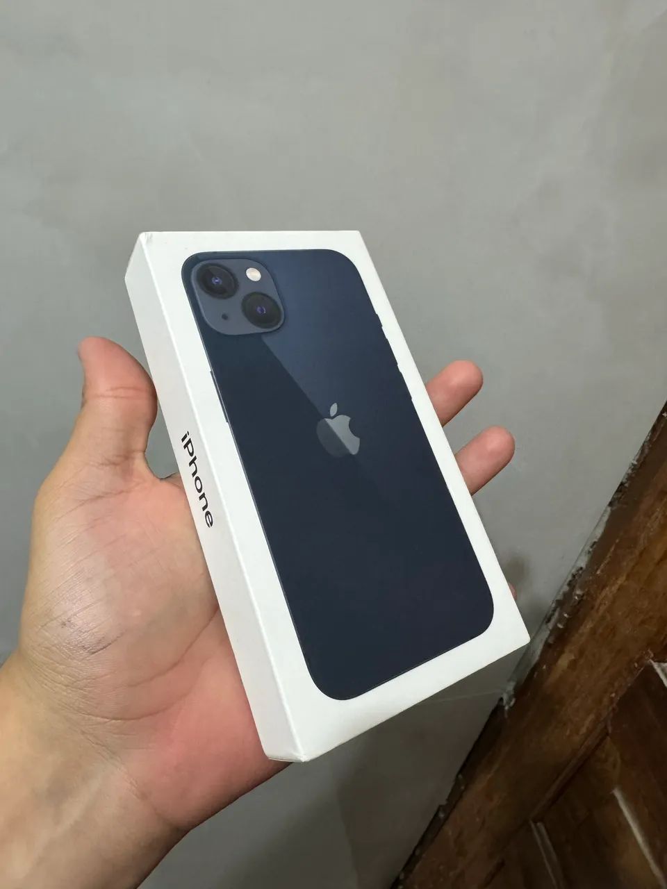Caixa do iPhone 13 