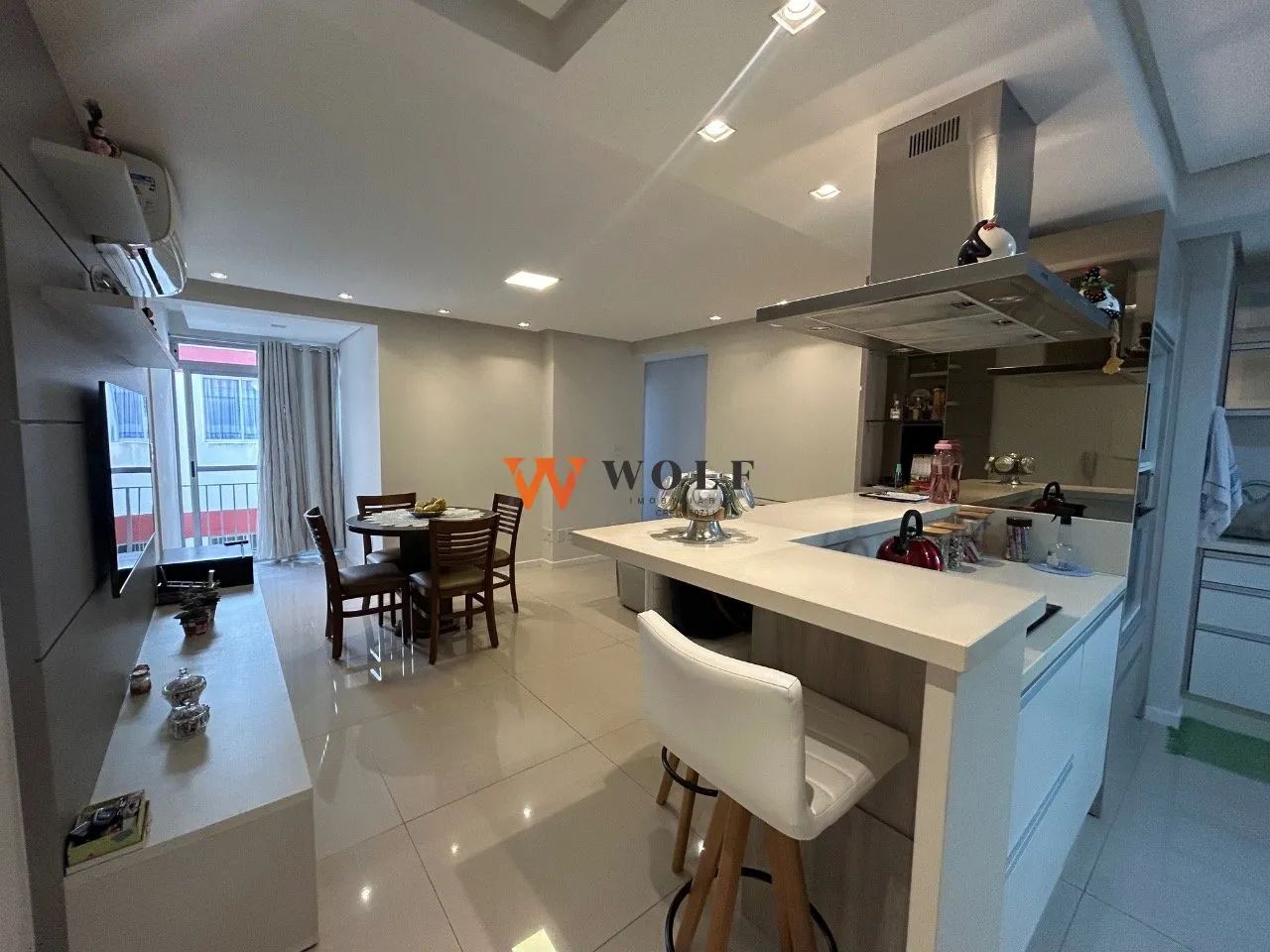 Apartamento à venda 3 dormitórios (1 suíte), 100% MOBILIADO com 90m2 - Balneário, Florianó - Foto 2