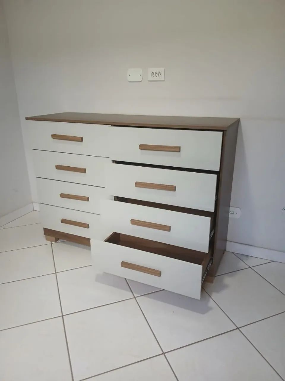 Cômoda Évora 8 gavetas - entrega gratuita 