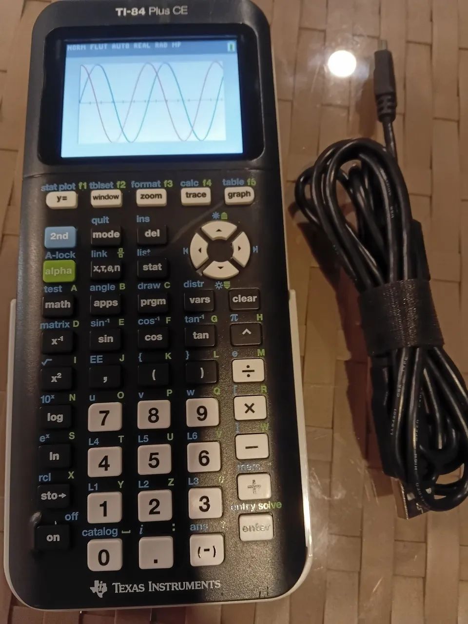 Calculadora TI-84 Plus CE - Foto 2