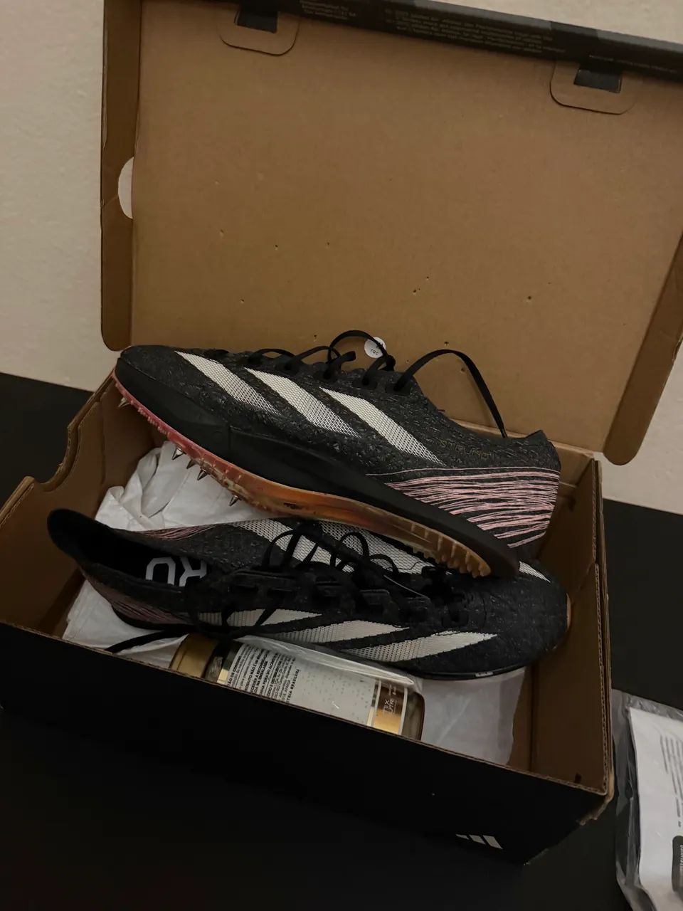Sapatilha adidas adizero prime sp3 tamanho 38br - Calçados - Zona