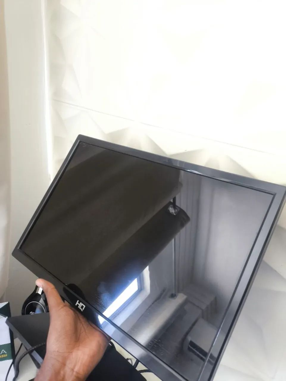 Monitor HQ semi novo