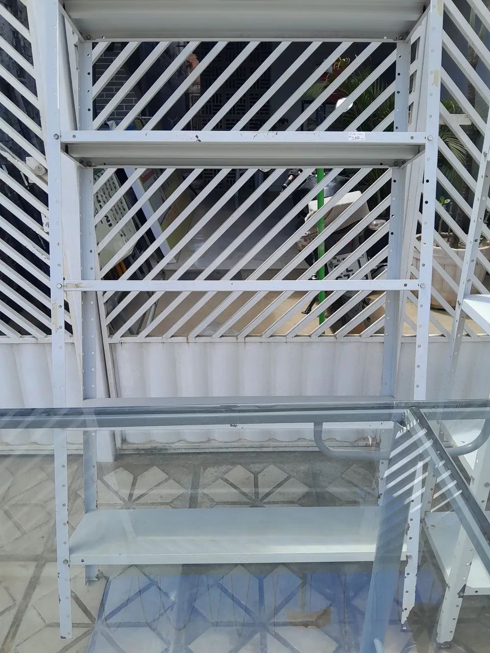 Estantes e Bancada