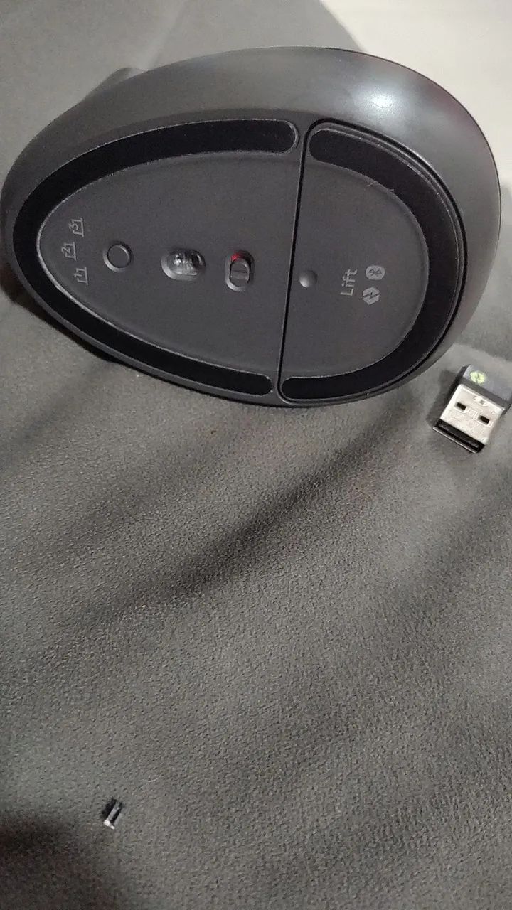 Mouse vertical Logitech  - Foto 3
